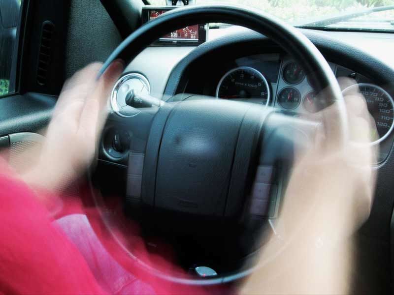 Vibrație în volan la frânare: cauze probabile Vibrație în volan la frânare: cauze probabile