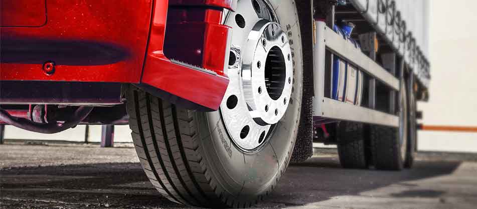 Как оптимально подобрать шины для грузового транспорта? Семь правил